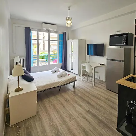 Stella Monte 3 Ac Wifi 2 Pers * نيس